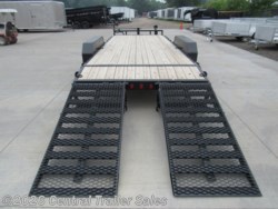 New 2026 PJ Trailers CC 20ft Equipment Trailer available in East Bethel, Minnesota