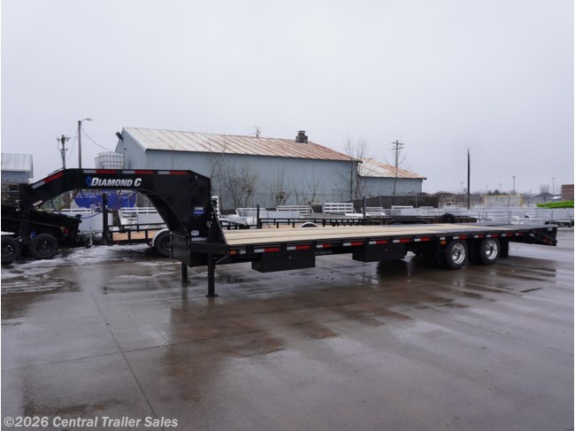 2026 Diamond C FMAX212 32ft Gooseneck Deckover
