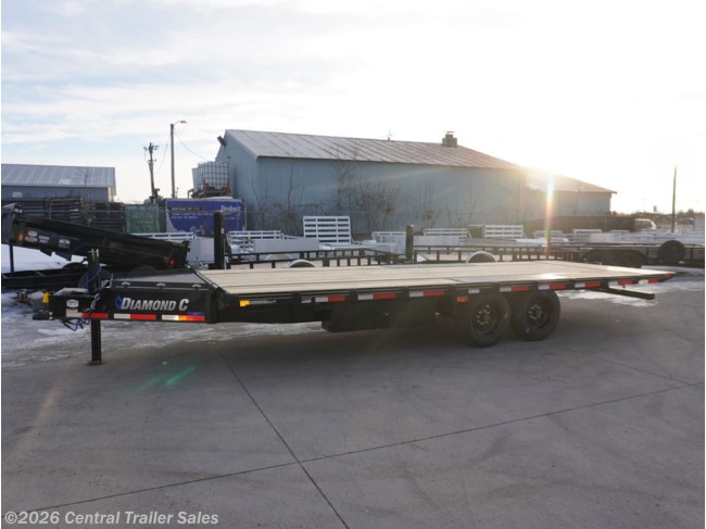2026 Diamond C DET207 22ft Deckover Tilt