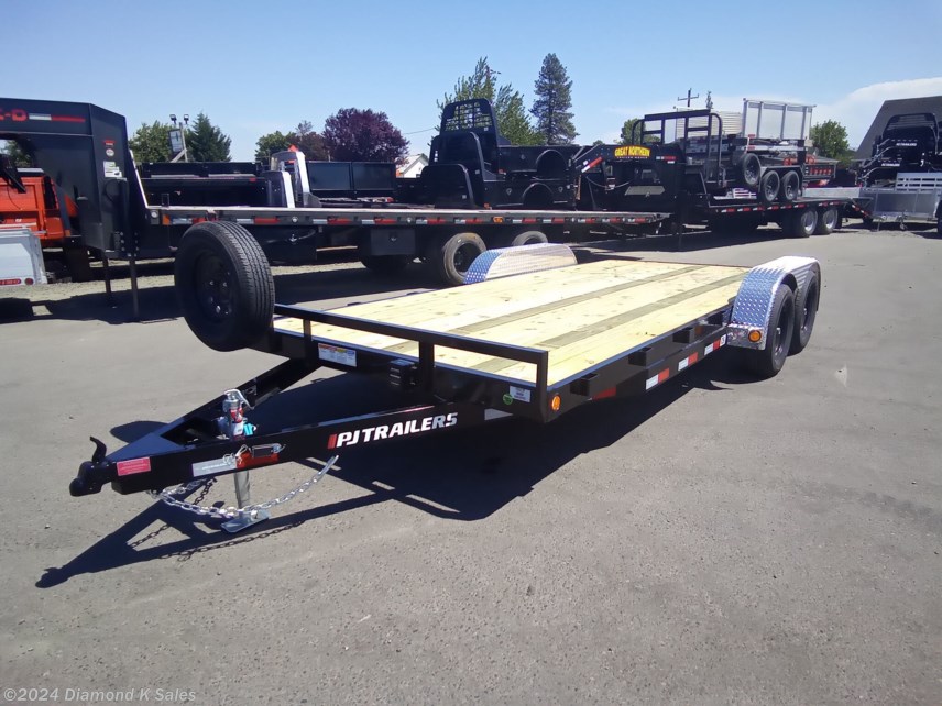 New 2024 PJ Trailers Carhauler C5 7&apos; X 18&apos; 7K Flatbed W/Dove Tail available in Halsey, Oregon