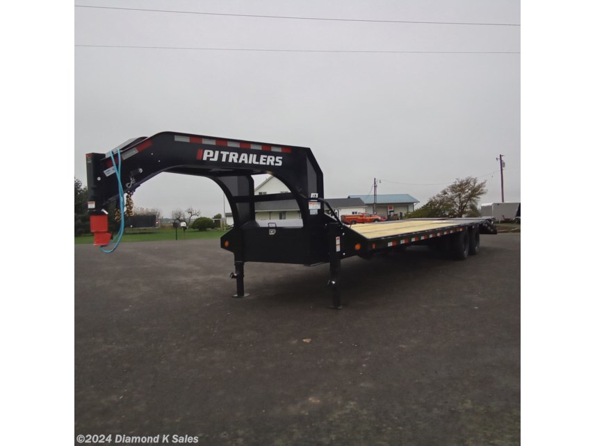 New 2024 PJ Trailers Flatdeck LD 102&quot; X 32&apos; 25.9K Low Pro available in Halsey, Oregon