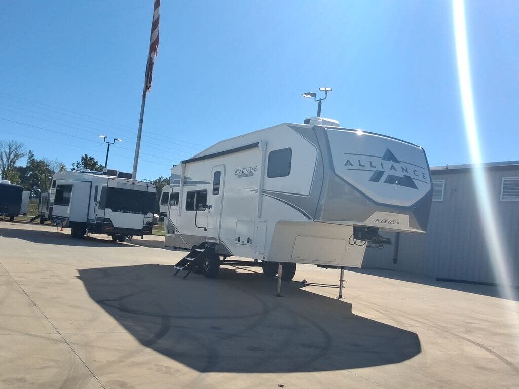 Contact us now about this 2026 Alliance RV Avenue All-Access 23ML! 2026 Avenue All-Access 23ML by Alliance RV from Blue Compass RV Springfield in Strafford, Missouri