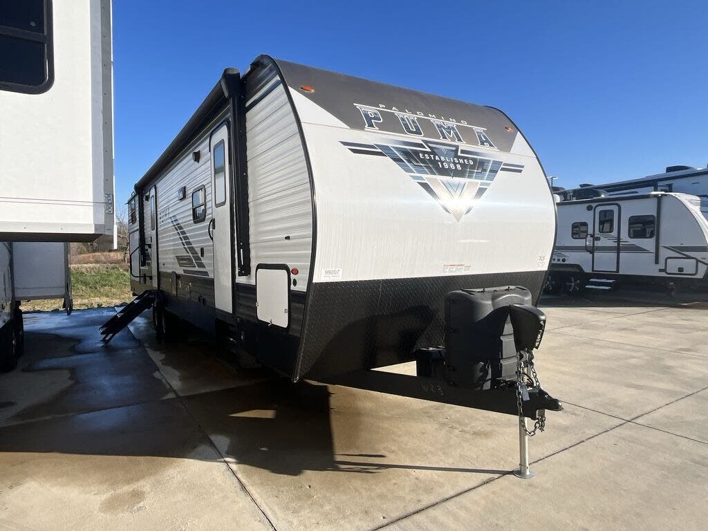 Contact us now about this 2024 Palomino Puma 31QBBH! 2024 Puma 31QBBH by Palomino from Blue Compass RV Springfield in Strafford, Missouri