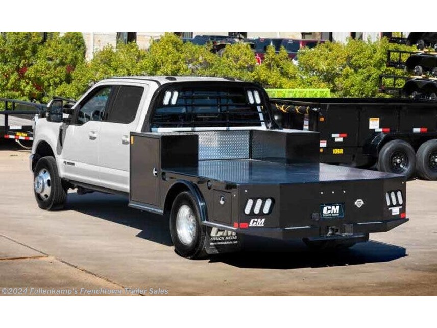 New 2024 CM Truck Beds SK DLX available in Versailles, Ohio