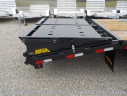 2026 25GN-33D5A-MRBK LR H by Big Tex from Fullenkamp's Frenchtown Trailer Sales in Versailles, Ohio