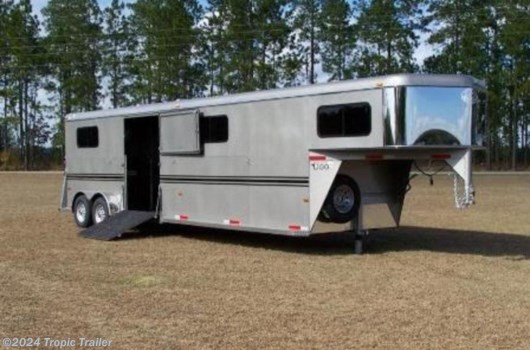 Horse Trailer - 2024 Bee Trailers 4 Horse Gooseneck Head to Head available New in Fort Myers, FL