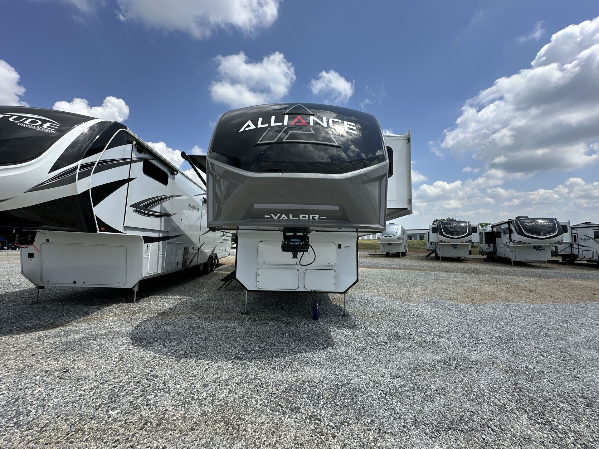 Call now about this 2025 Alliance RV Valor 40V13! 2025 Alliance RV Valor 40V13 - New Fifth Wheel For Sale by Blue Compass RV Spartanburg in Duncan, South Carolina