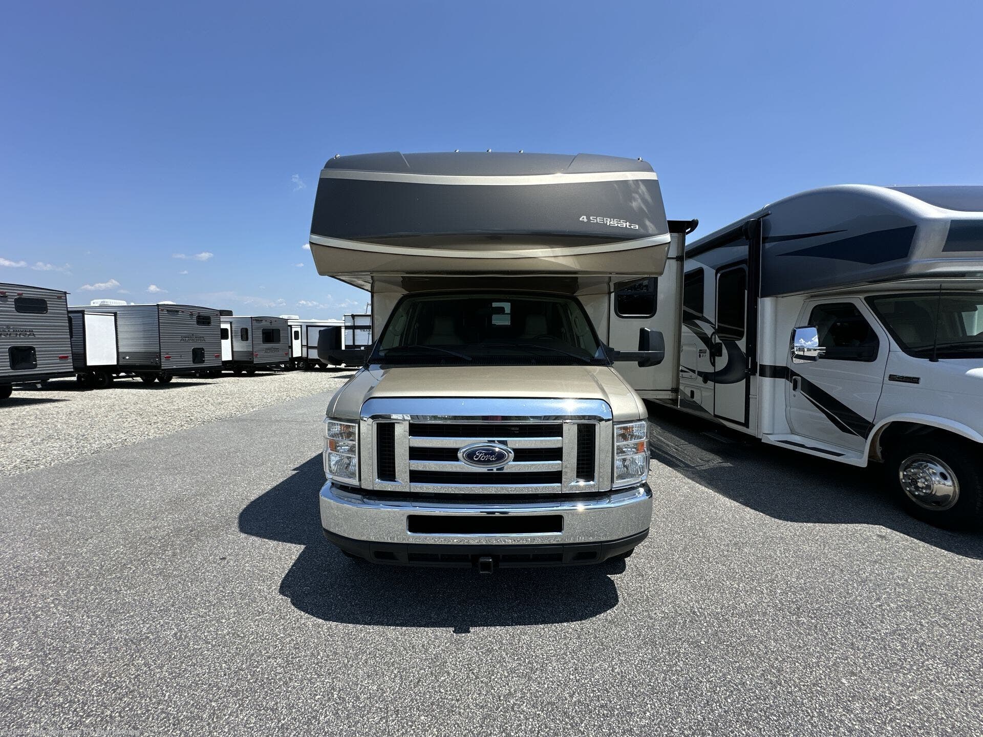 Contact us now about this 2018 Dynamax Corp isata 4 25FW! 2018 isata 4 25FW by Dynamax Corp from Blue Compass RV Spartanburg in Duncan, South Carolina