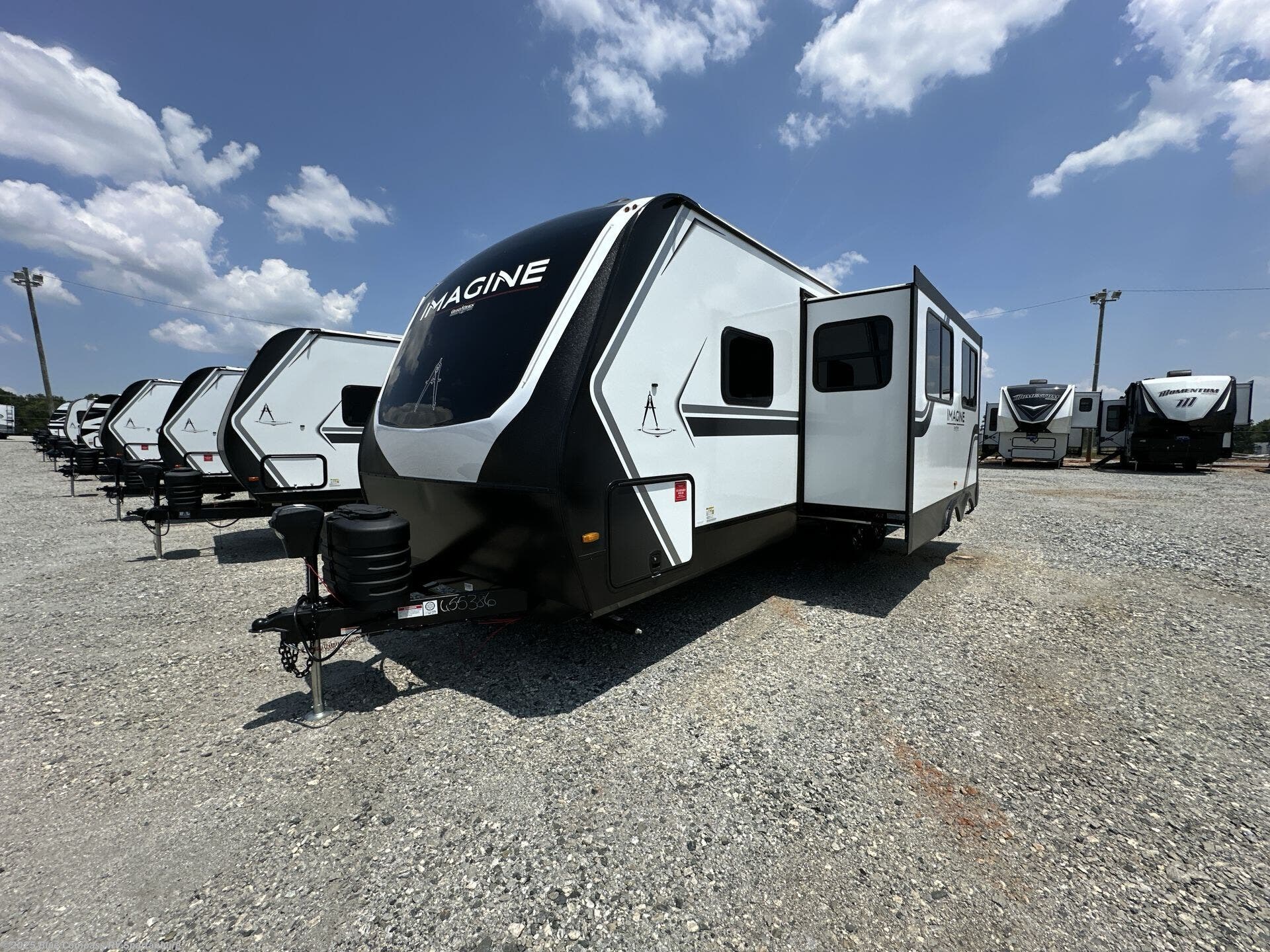 New 2026 Grand Design Imagine 2800BH available in Duncan, South Carolina