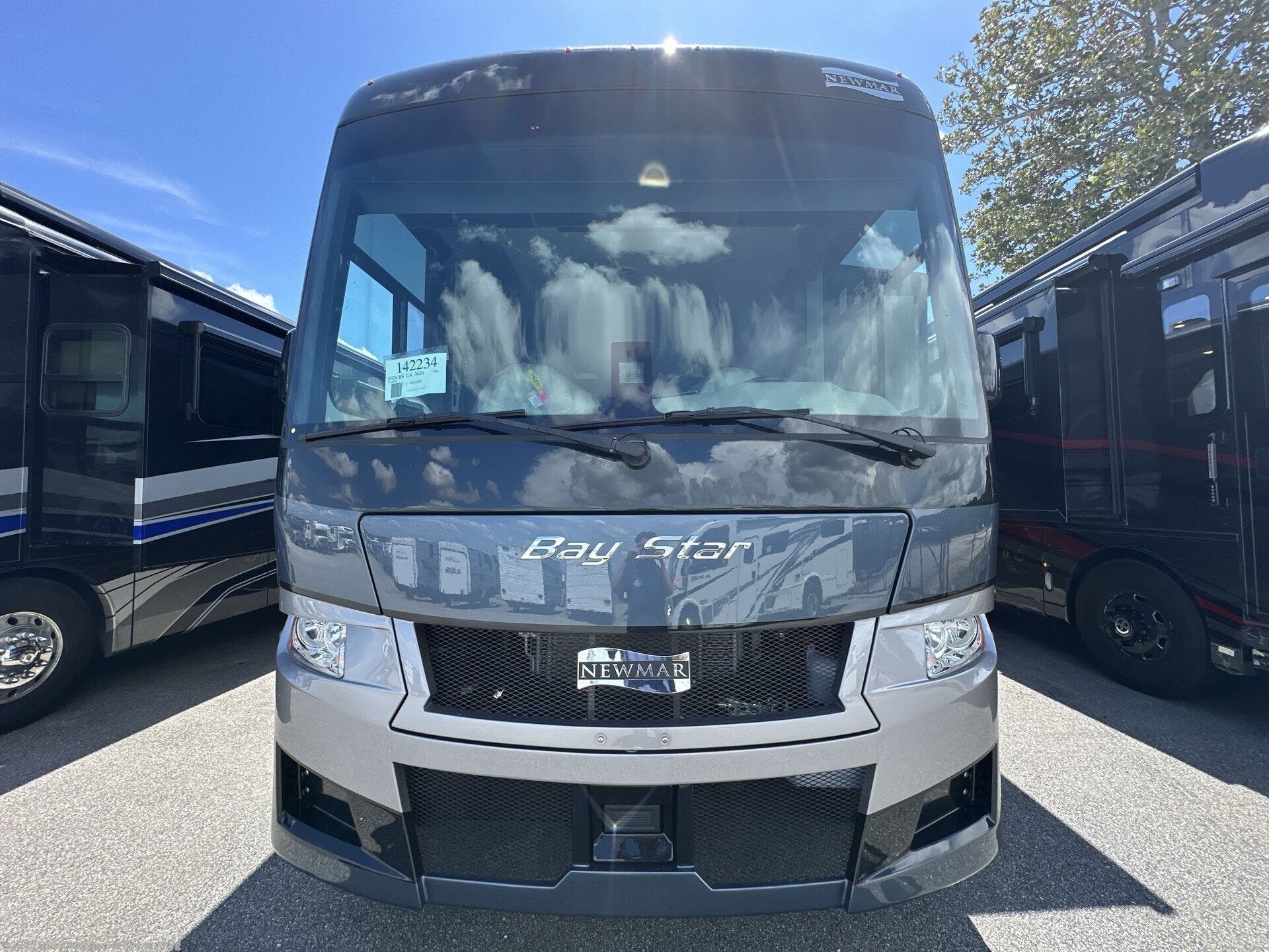 Contact us now about this 2026 Newmar Bay Star 3626! 2026 Bay Star 3626 by Newmar from Blue Compass RV Spartanburg in Duncan, South Carolina
