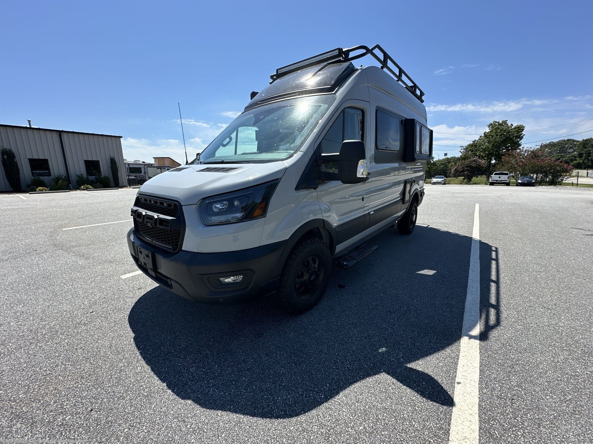 Contact us now about this 2026 Grand Design Lineage Series VT LVT1! 2026 Lineage Series VT LVT1 by Grand Design from Blue Compass RV Spartanburg in Duncan, South Carolina