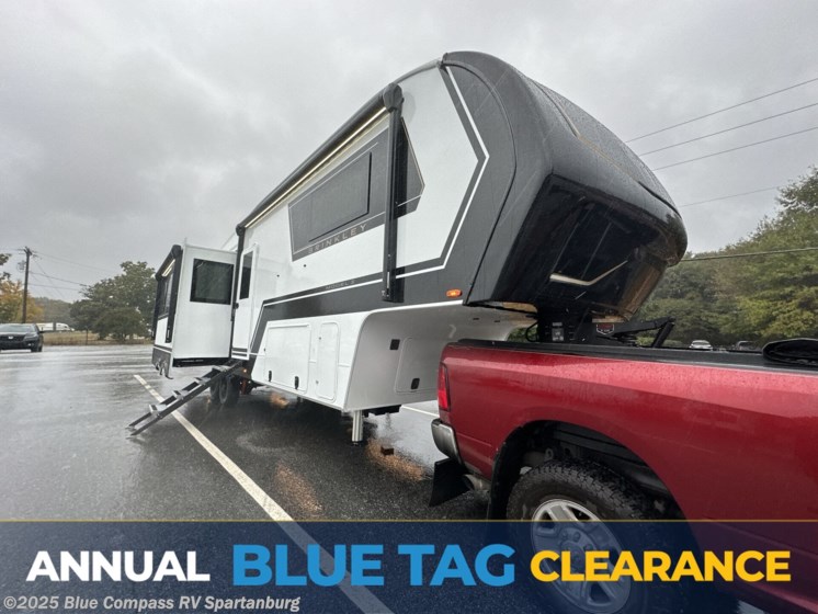 Email now about this 2026 Brinkley RV Model Z 3100! New 2026 Brinkley RV Model Z 3100 available in Duncan, South Carolina