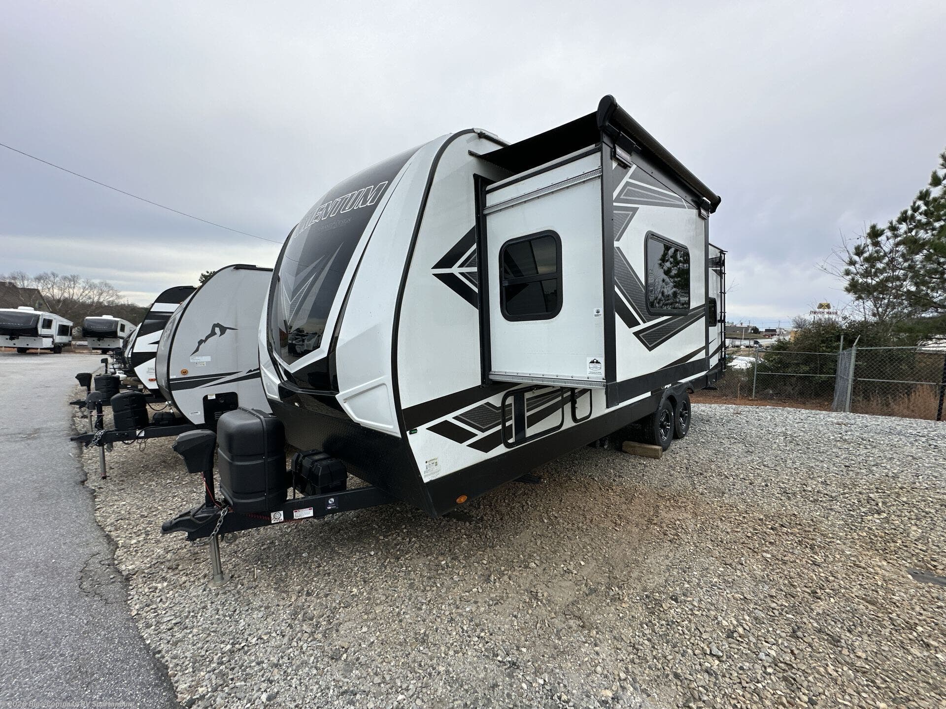 Used 2022 Grand Design Momentum G-Class 23G available in Duncan, South Carolina