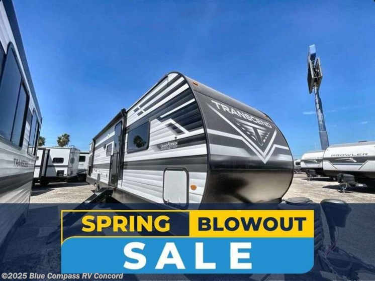 Email now about this 2025 Grand Design Transcend 335BHT! New 2025 Grand Design Transcend 335BHT available in Concord, North Carolina