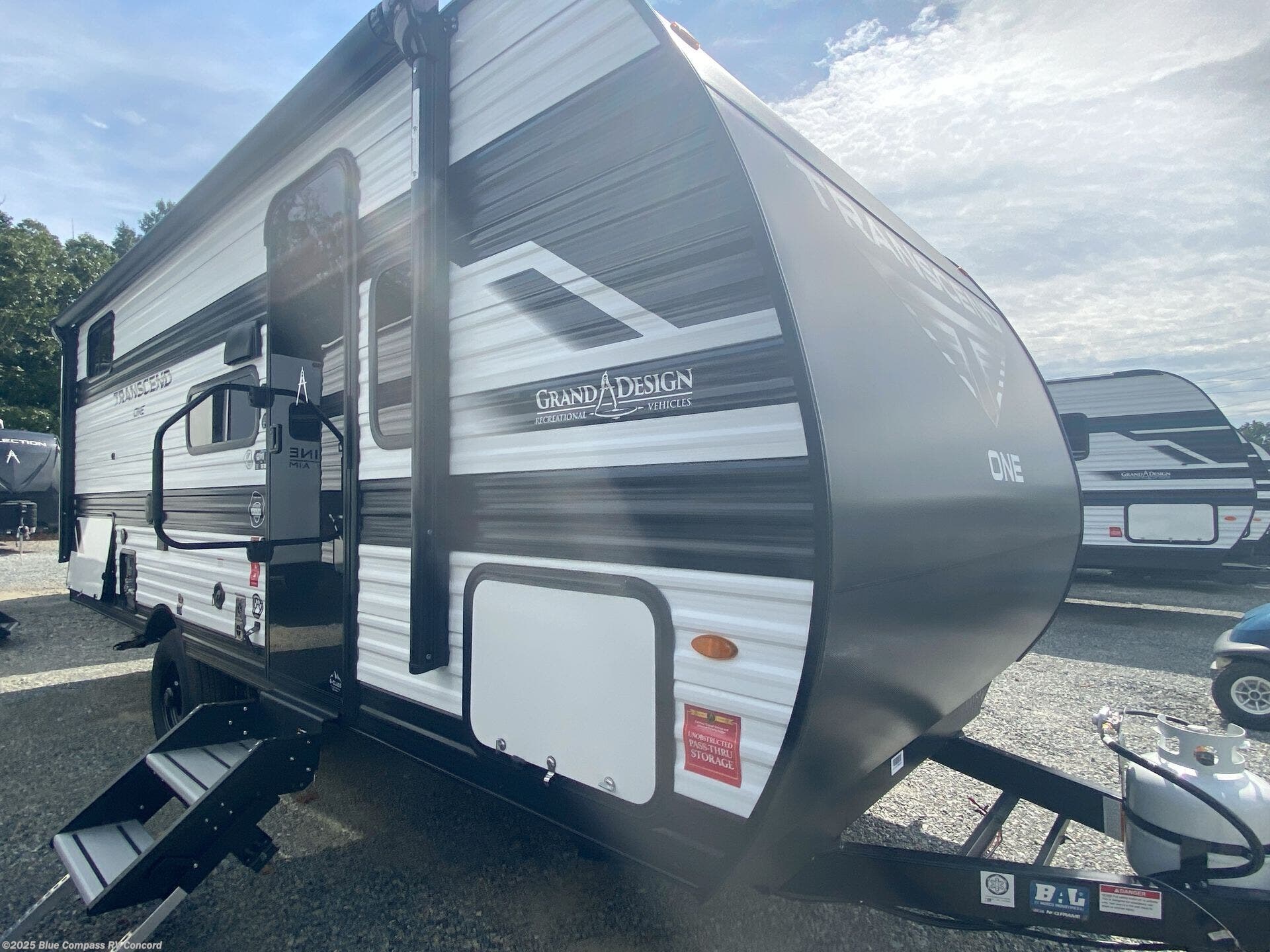 Contact us now about this 2026 Grand Design Transcend One 161BH! 2026 Transcend One 161BH by Grand Design from Blue Compass RV Concord in Concord, North Carolina