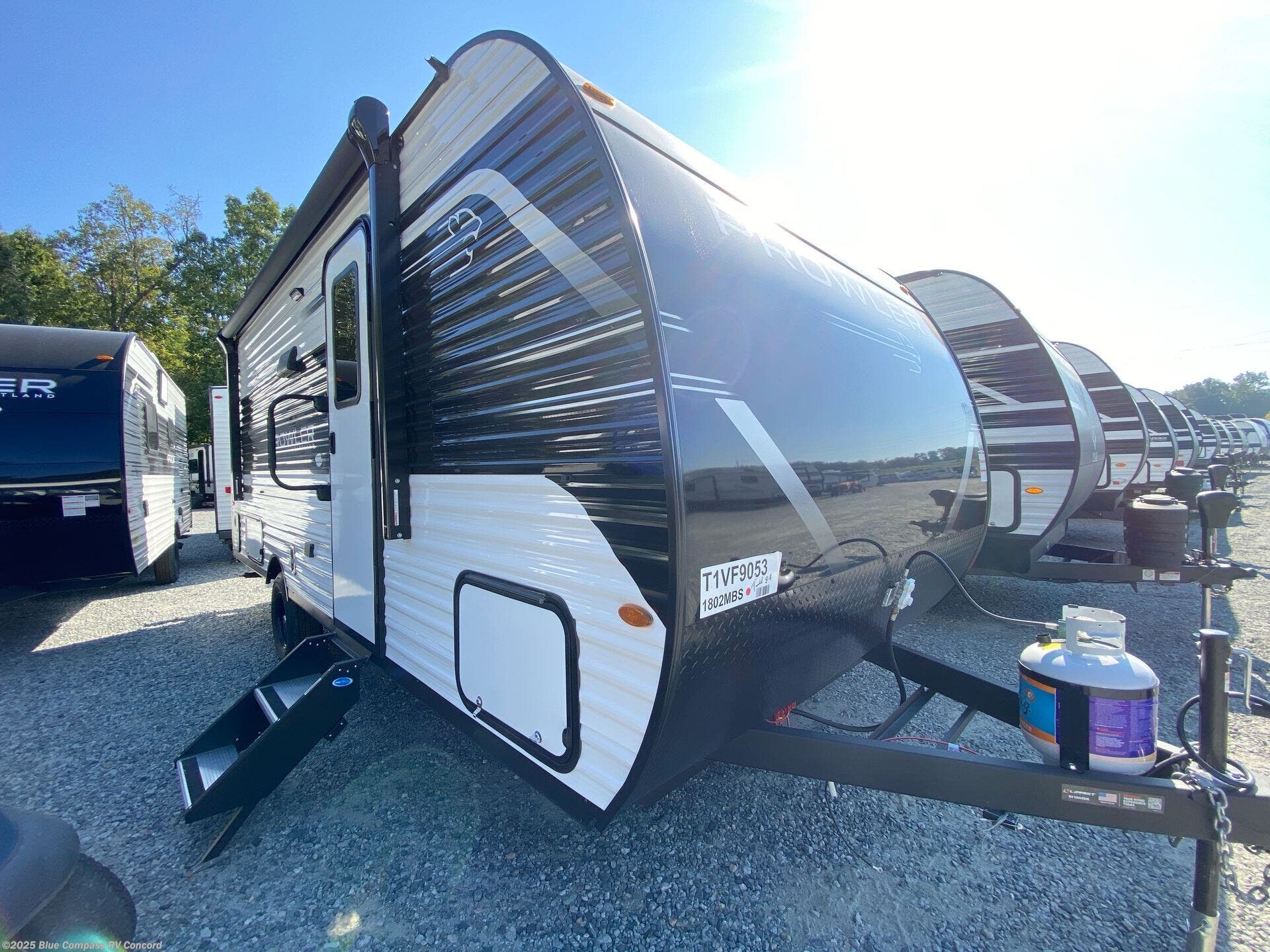 Call now about this 2026 Heartland Prowler 1802MBS! 2026 Heartland Prowler 1802MBS - New Travel Trailer For Sale by Blue Compass RV Concord in Concord, North Carolina