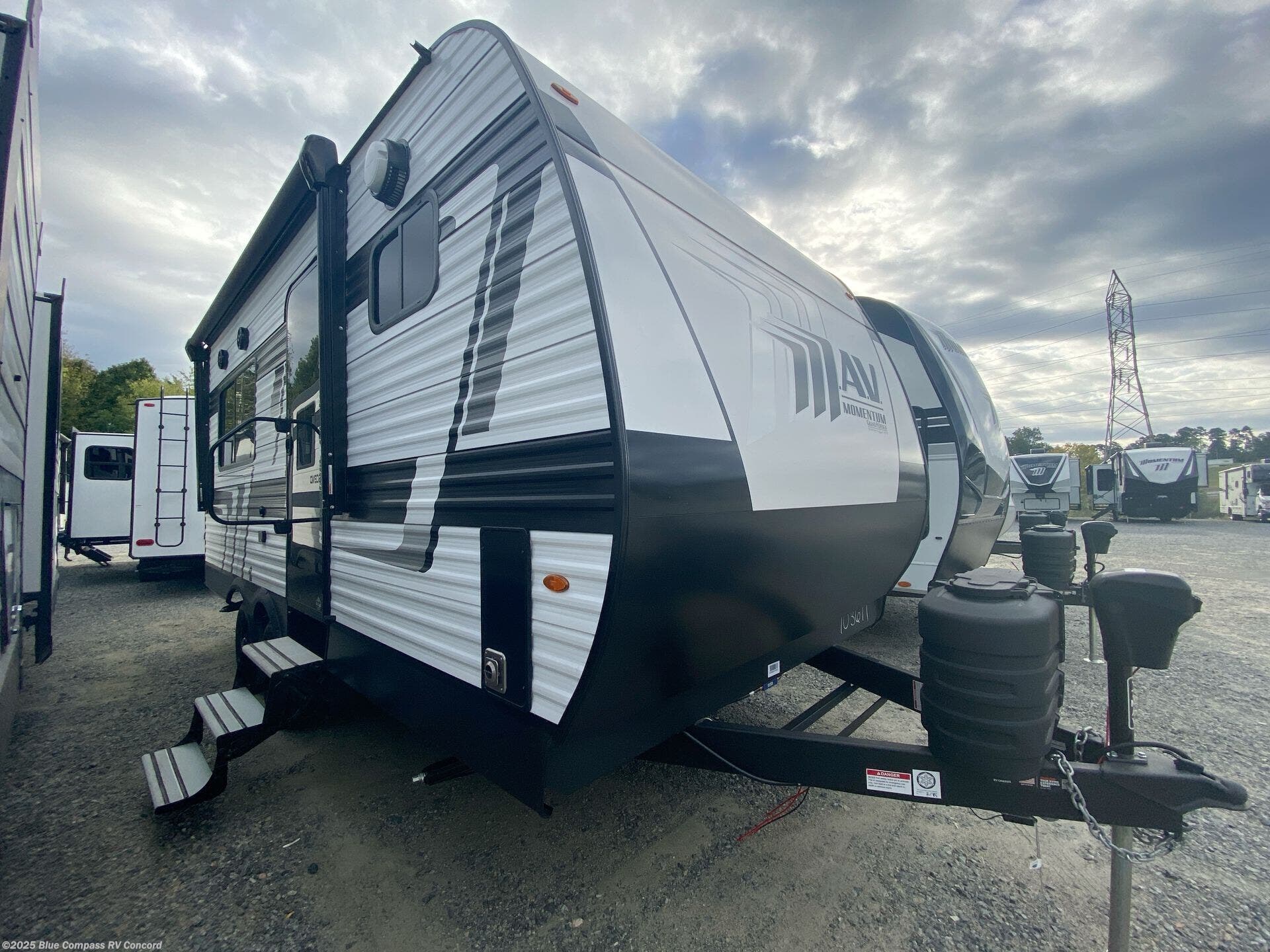 Contact us now about this 2026 Grand Design Momentum MAV 17MAV! 2026 Momentum MAV 17MAV by Grand Design from Blue Compass RV Concord in Concord, North Carolina