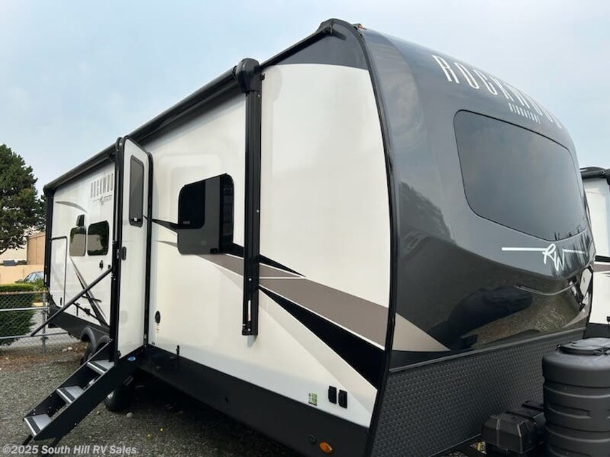 New 2024 Forest River Rockwood Signature 8265kbs available in Puyallup, Washington
