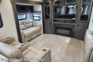 2025 Forest River Rockwood Ultra Lite 2908RL