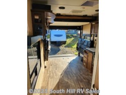 Used 2016 Dutchmen Rubicon 2100 available in Puyallup, Washington
