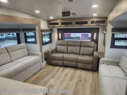 2026 Forest River Rockwood Signature 402SFL - New Fifth Wheel for sale by South Hill RV Sales in Puyallup, Washington