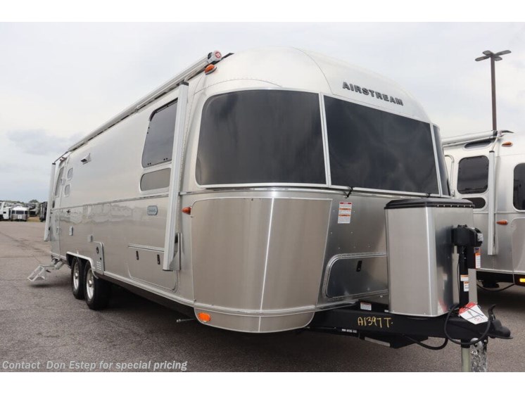 New 2024 Airstream 27FBT available in Southaven, Mississippi
