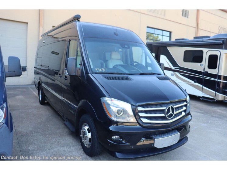 Email now about this 2017 Airstream 24GL! Used 2017 Airstream 24GL available in Southaven, Mississippi