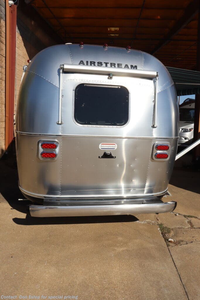 Contact us now about this 2026 Airstream International 23FB! 2026 International 23FB by Airstream from Southaven RV & Marine in Southaven, Mississippi