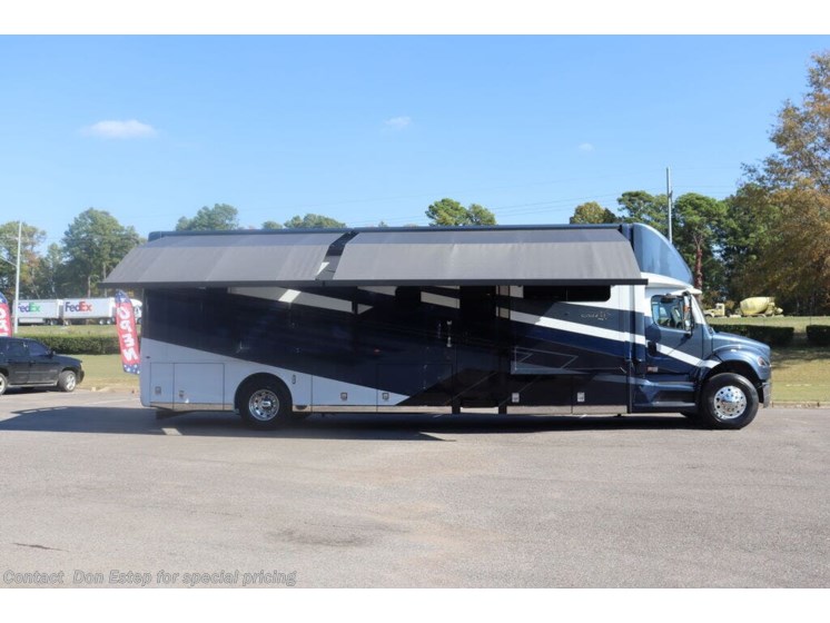 Email now about this 2026 Newmar Super Star 4059! New 2026 Newmar Super Star 4059 available in Southaven, Mississippi