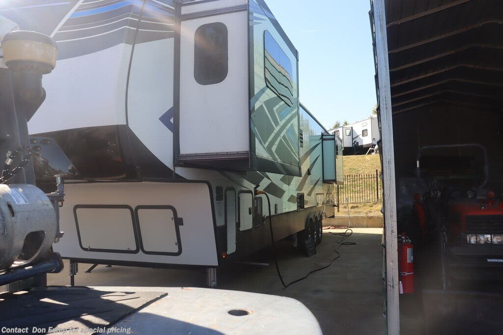 Call now about this 2020 Keystone Fuzion 410! 2020 Keystone Fuzion 410 - Used Toy Hauler For Sale by Southaven RV & Marine in Southaven, Mississippi