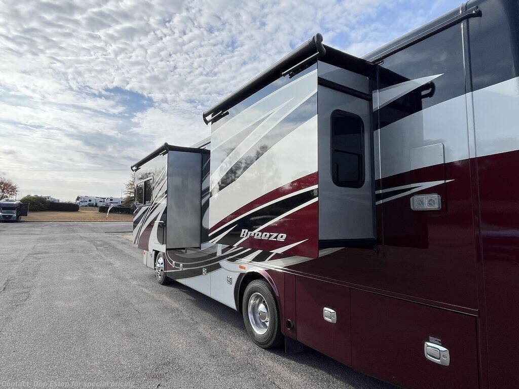 Used 2019 Tiffin 31BR available in Southaven, Mississippi