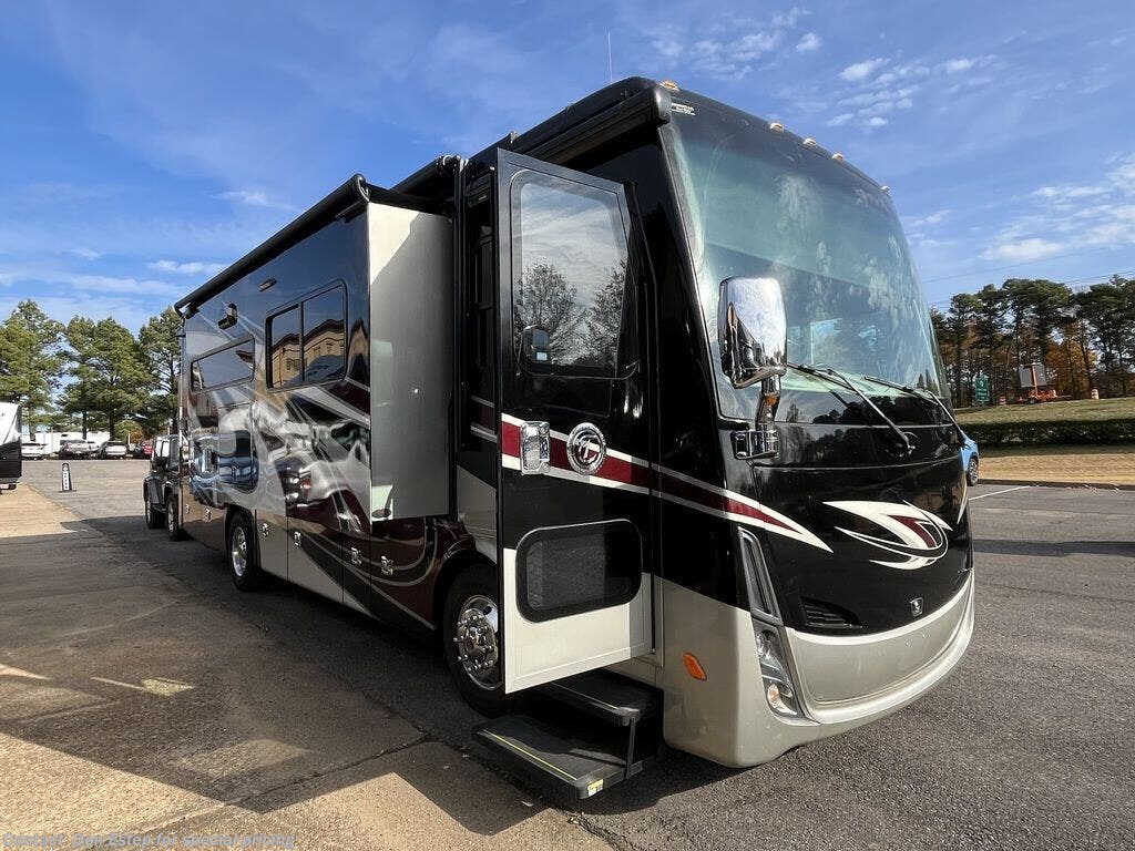 Call now about this 2019 Tiffin 31BR! 2019 Tiffin 31BR - Used Class A For Sale by Southaven RV & Marine in Southaven, Mississippi