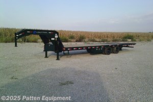 2026 Load Trail GL 102" x 32' Tandem Low-Pro Gooseneck w/Hyd. Dove Tr