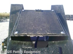 2026 GL 102" x 34' Tandem Low-Pro Gooseneck w/Hyd. Dove Tr by Load Trail from Patten Equipment in Urbana, Iowa