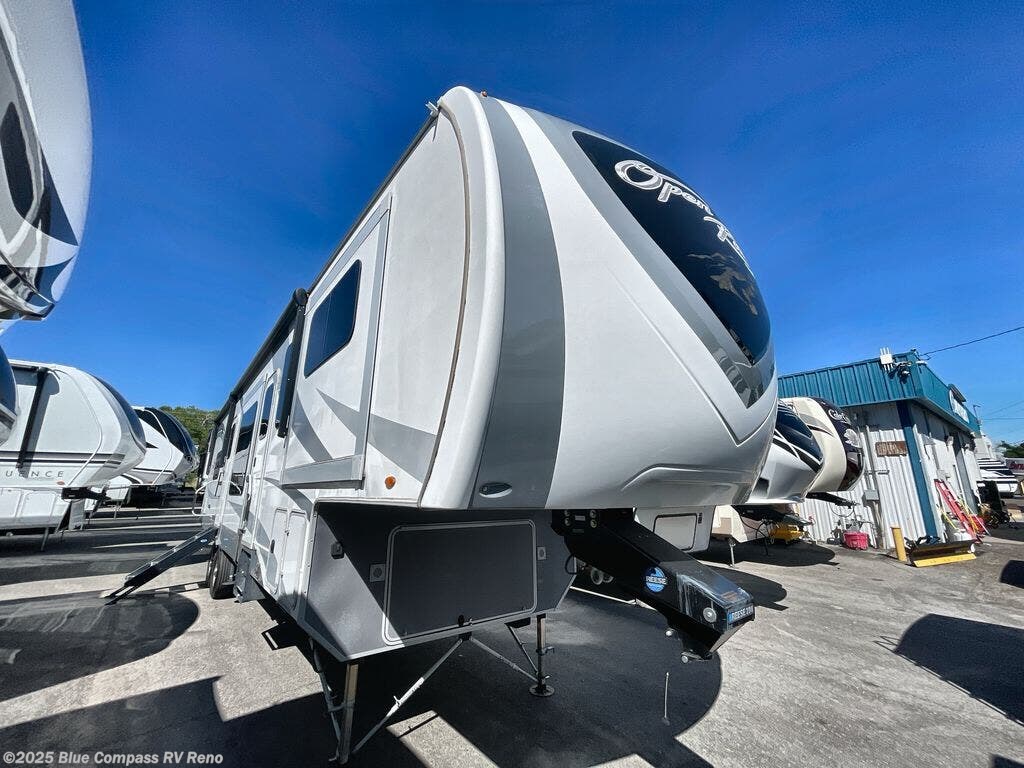 Contact us now about this 2018 Highland Ridge Open Range 370RBS! 2018 Open Range 370RBS by Highland Ridge from Blue Compass RV Reno in Reno, Nevada