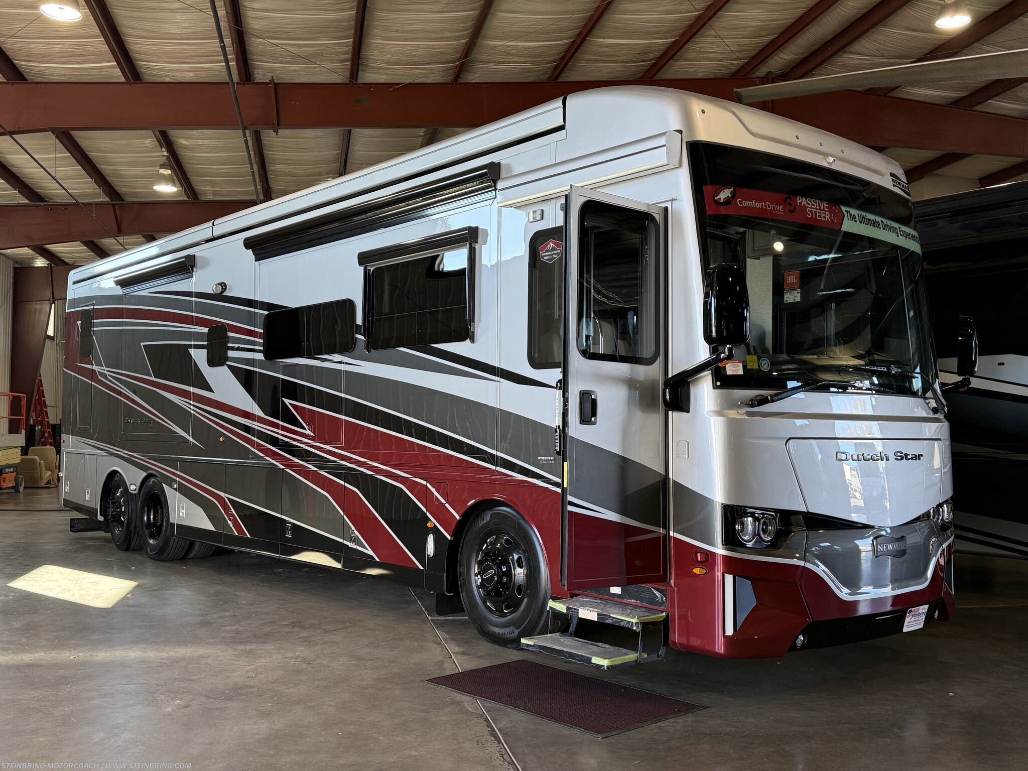 New 2025 Newmar Dutch Star 4081 available in Garfield, Minnesota