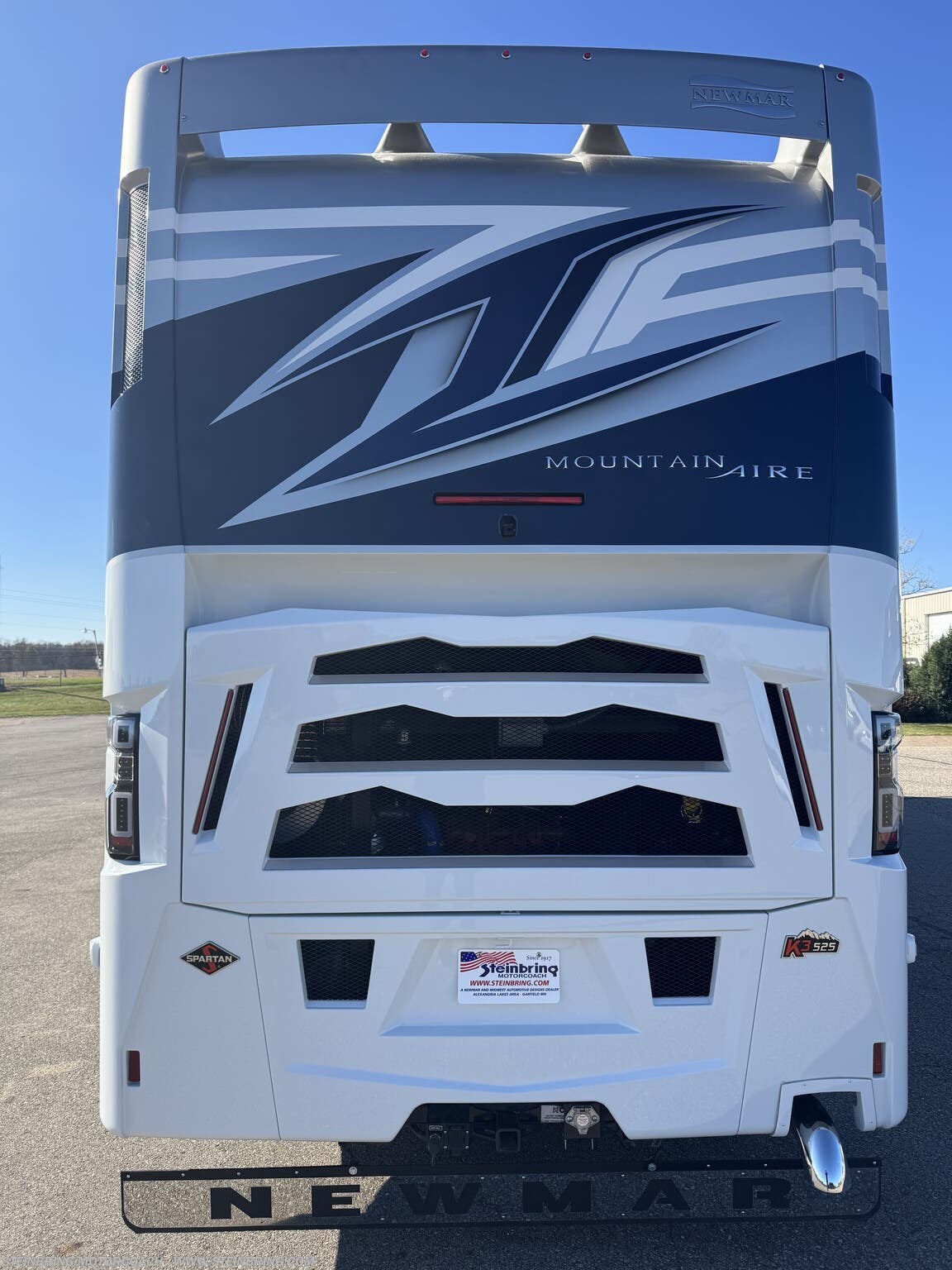 New 2026 Newmar Mountain Aire 4118 available in Garfield, Minnesota