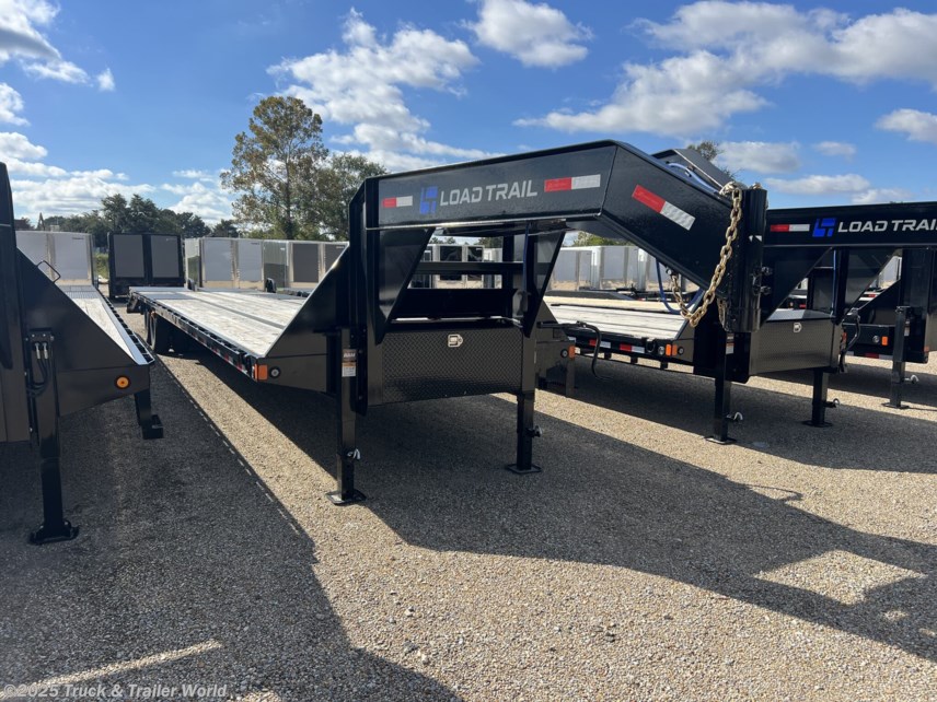 New 2025 Load Trail GP 102" x 40' Tandem Low-Pro Gooseneck available in Denham Springs, Louisiana