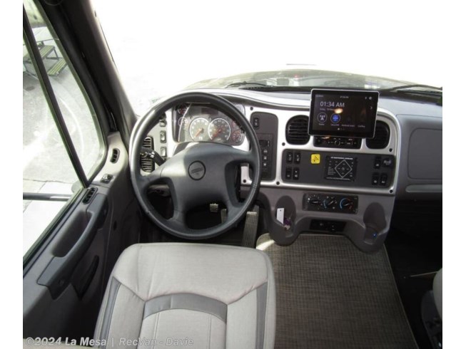 2023 Thor Motor Coach Pasadena 38MX - Used Class C For Sale by La Mesa | RecVan - Davie in Davie, Florida