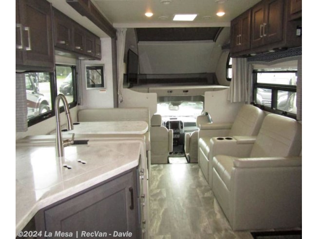 2023 Omni RS36 by Thor Motor Coach from La Mesa | RecVan - Davie in Davie, Florida