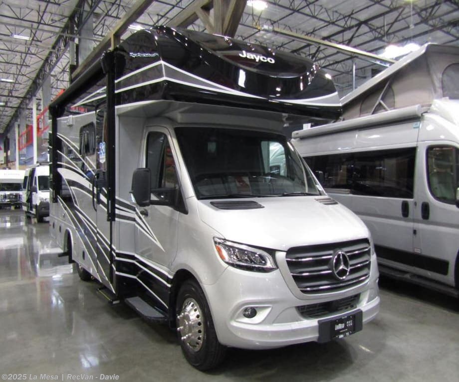 Email now about this 2025 Jayco Melbourne 24R! New 2025 Jayco Melbourne 24R available in Davie, Florida