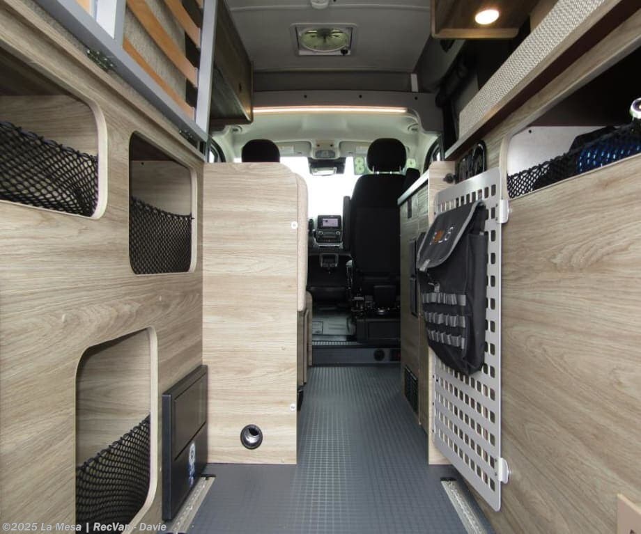 New 2026 Winnebago Solis Pocket BUT36A available in Davie, Florida