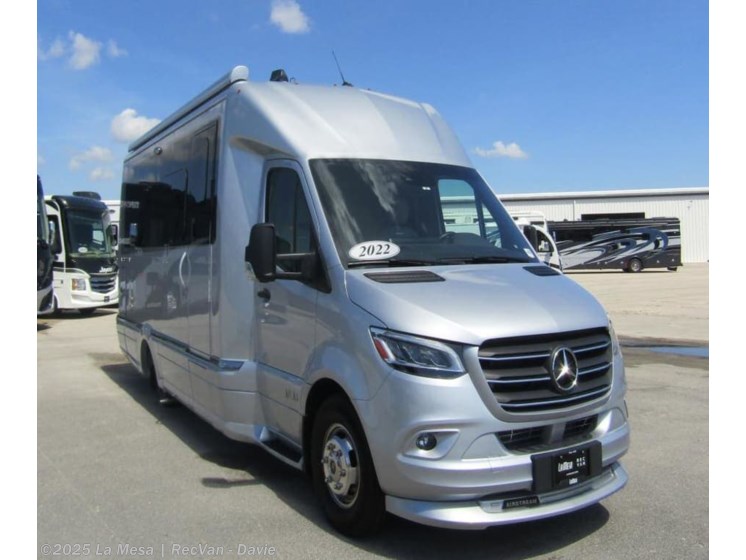 Email now about this 2022 Airstream Atlas MURPHY SUITE! Used 2022 Airstream Atlas MURPHY SUITE available in Davie, Florida