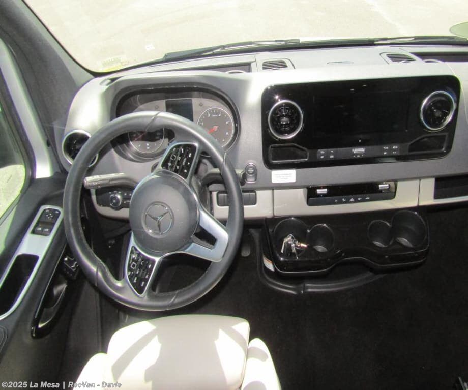 Call now about this 2022 Airstream Atlas MURPHY SUITE! 2022 Airstream Atlas MURPHY SUITE - Used Class C For Sale by La Mesa | RecVan - Davie in Davie, Florida