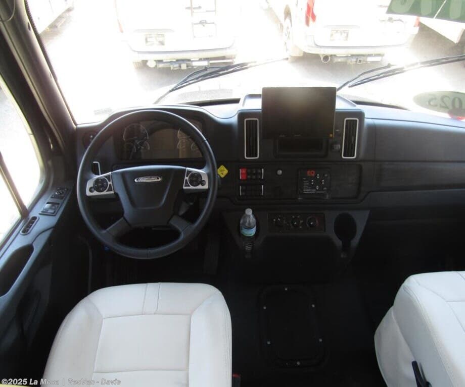 Call now about this 2025 Jayco Seneca 37M! 2025 Jayco Seneca 37M - New Class C For Sale by La Mesa | RecVan - Davie in Davie, Florida