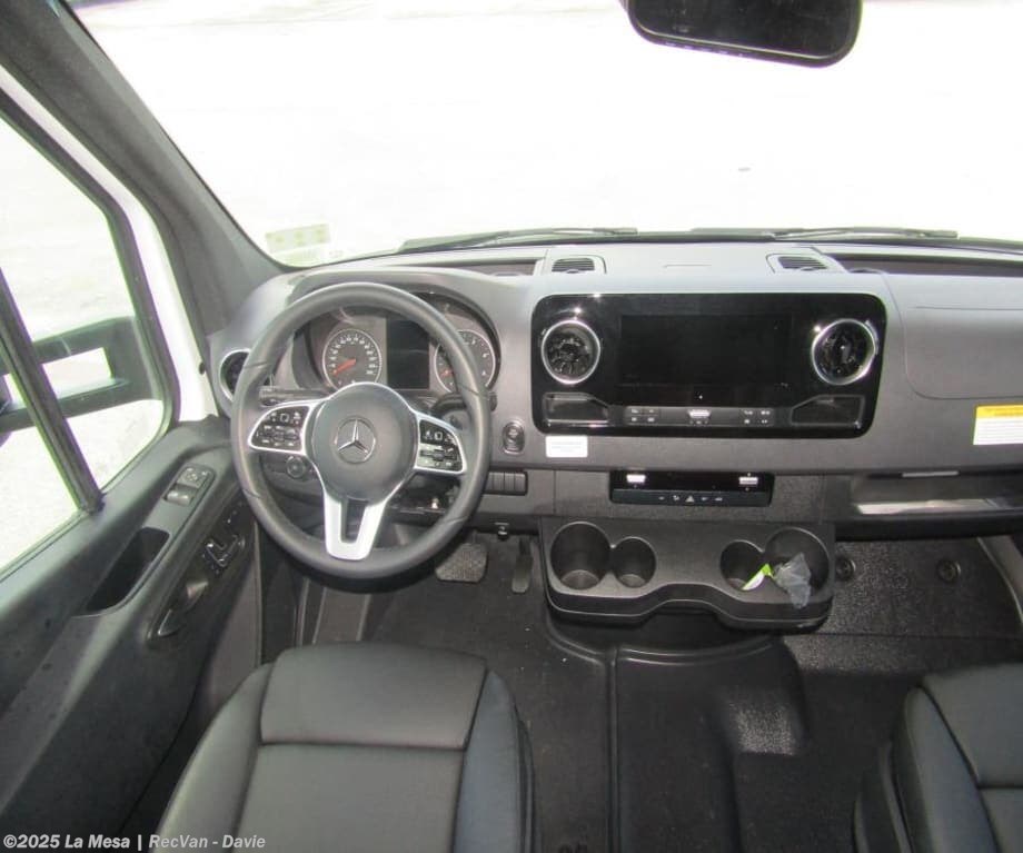 Call now about this 2025 Jayco Melbourne 24L! 2025 Jayco Melbourne 24L - New Class C For Sale by La Mesa | RecVan - Davie in Davie, Florida