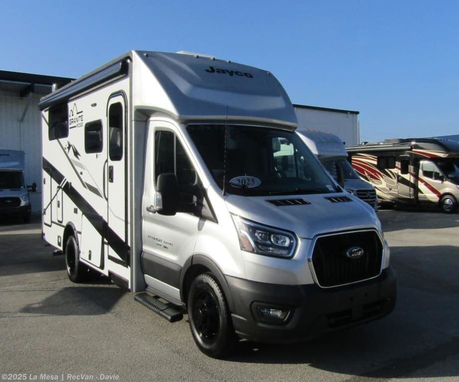 Email now about this 2025 Jayco Granite Ridge 22T! New 2025 Jayco Granite Ridge 22T available in Davie, Florida