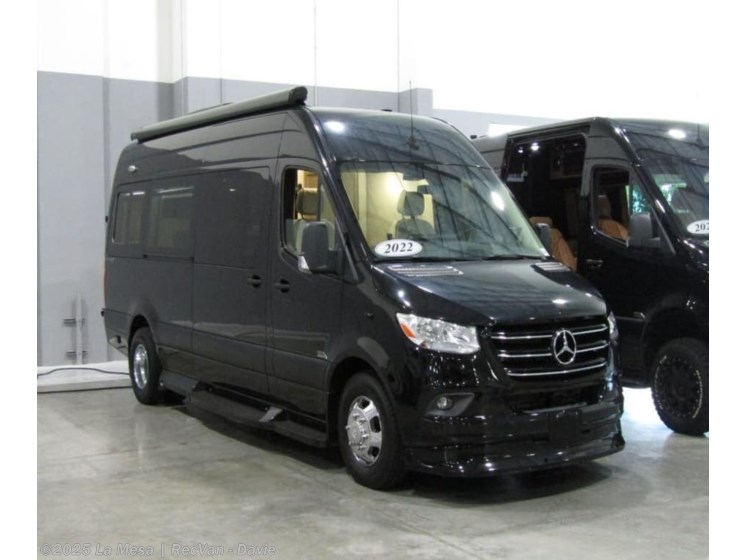 Email now about this 2022 Midwest PASSAGE MD2 170STD! Used 2022 Midwest PASSAGE MD2 170STD available in Davie, Florida