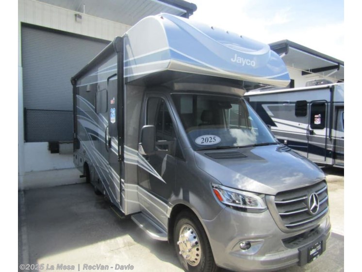 Email now about this 2025 Jayco Melbourne 24R! New 2025 Jayco Melbourne 24R available in Davie, Florida