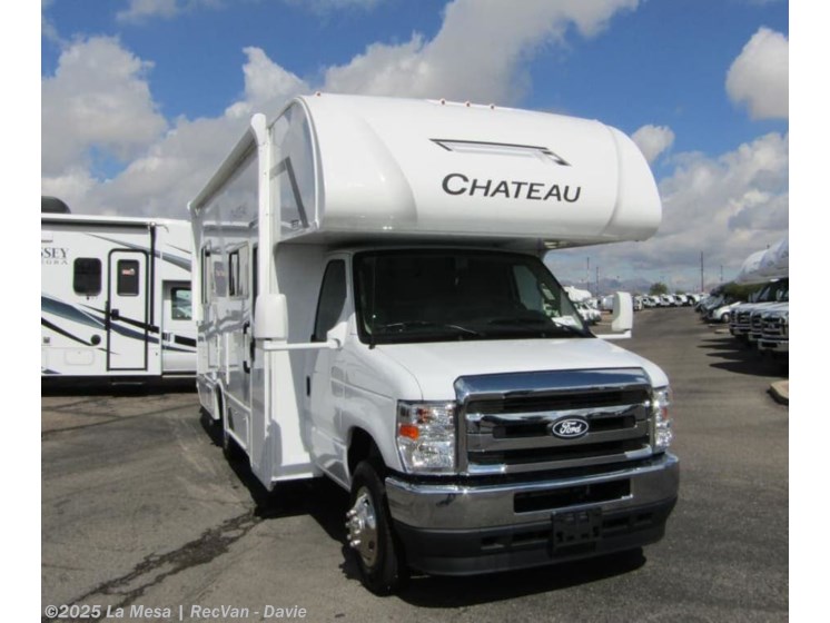Email now about this 2026 Thor Motor Coach Chateau 25Z! New 2026 Thor Motor Coach Chateau 25Z available in Davie, Florida